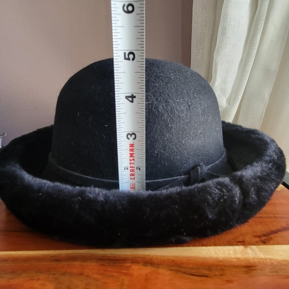 Elegant Vintage Betmar Wool Felt Black Hat 100% Wool Hat Fair Fur Made In USA - Picture 10 of 10